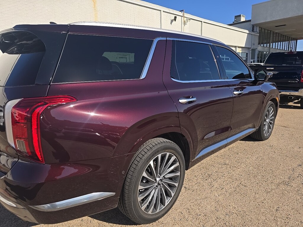 Used 2024 Hyundai Palisade Calligraphy w/Nav/HUD/Sunroof/Leather/20-in Alloy SUV