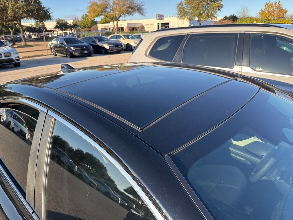 Used 2025 Toyota Camry XLE Premium w/Panoramic Glass Roof/Lthr/HUD Sedan