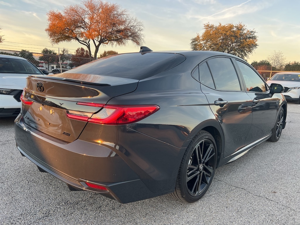 Used 2025 Toyota Camry XSE Premium w/Panoramic Glass Roof/Red Interior Sedan