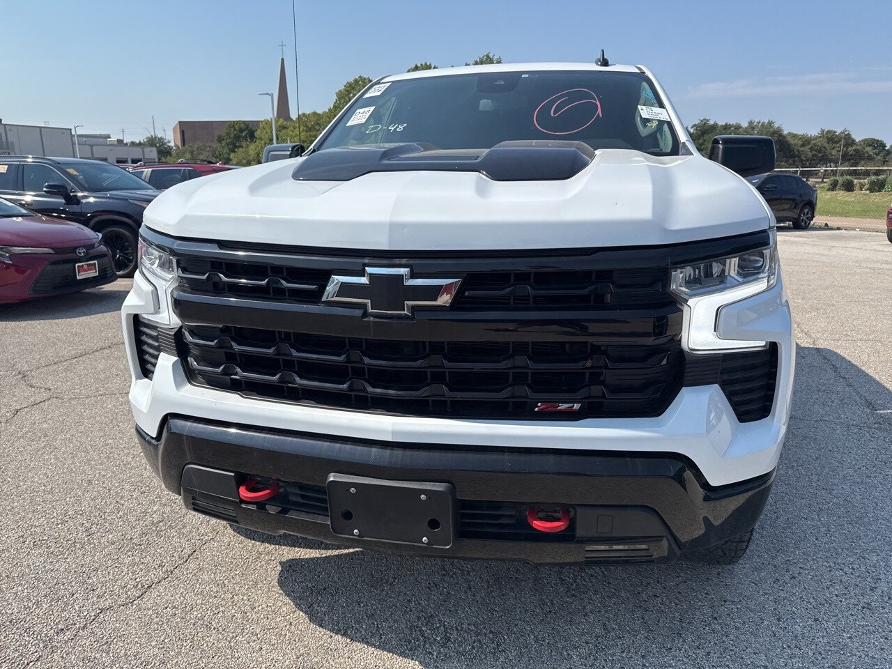 2024 Chevrolet Silverado 1500 LT Trail Boss photo 2