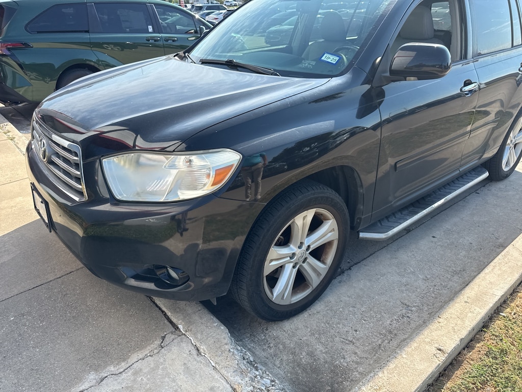 Used 2010 Toyota Highlander Limited w/Navigation/Sunroof/Leather SUV