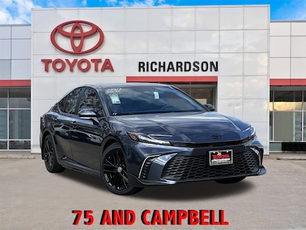 2026 Toyota Camry SE Sedan