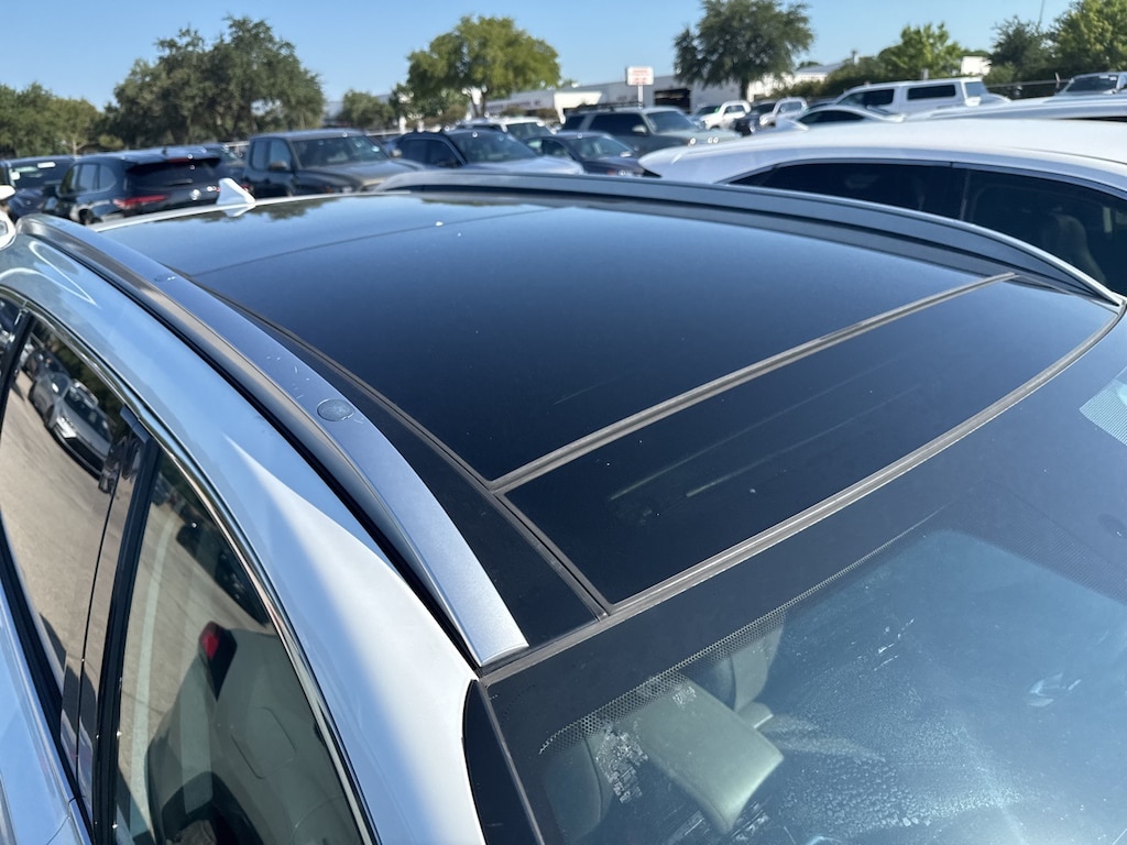 Used 2020 Hyundai Santa Fe Limited w/Sunroof/Leather/Navigation SUV