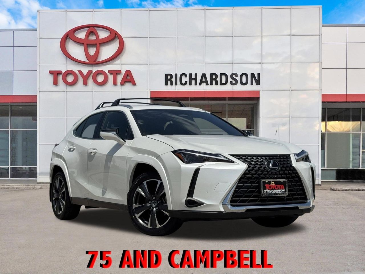 2025 Lexus UX 300h 300h Premium's photo