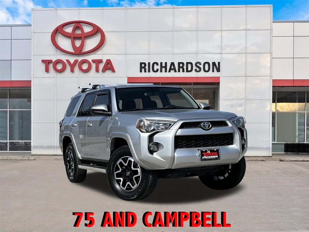Used 2017 Toyota 4Runner SR5 w/17-in x 7.0-in 6-Spoke Alloy Wheels SUV
