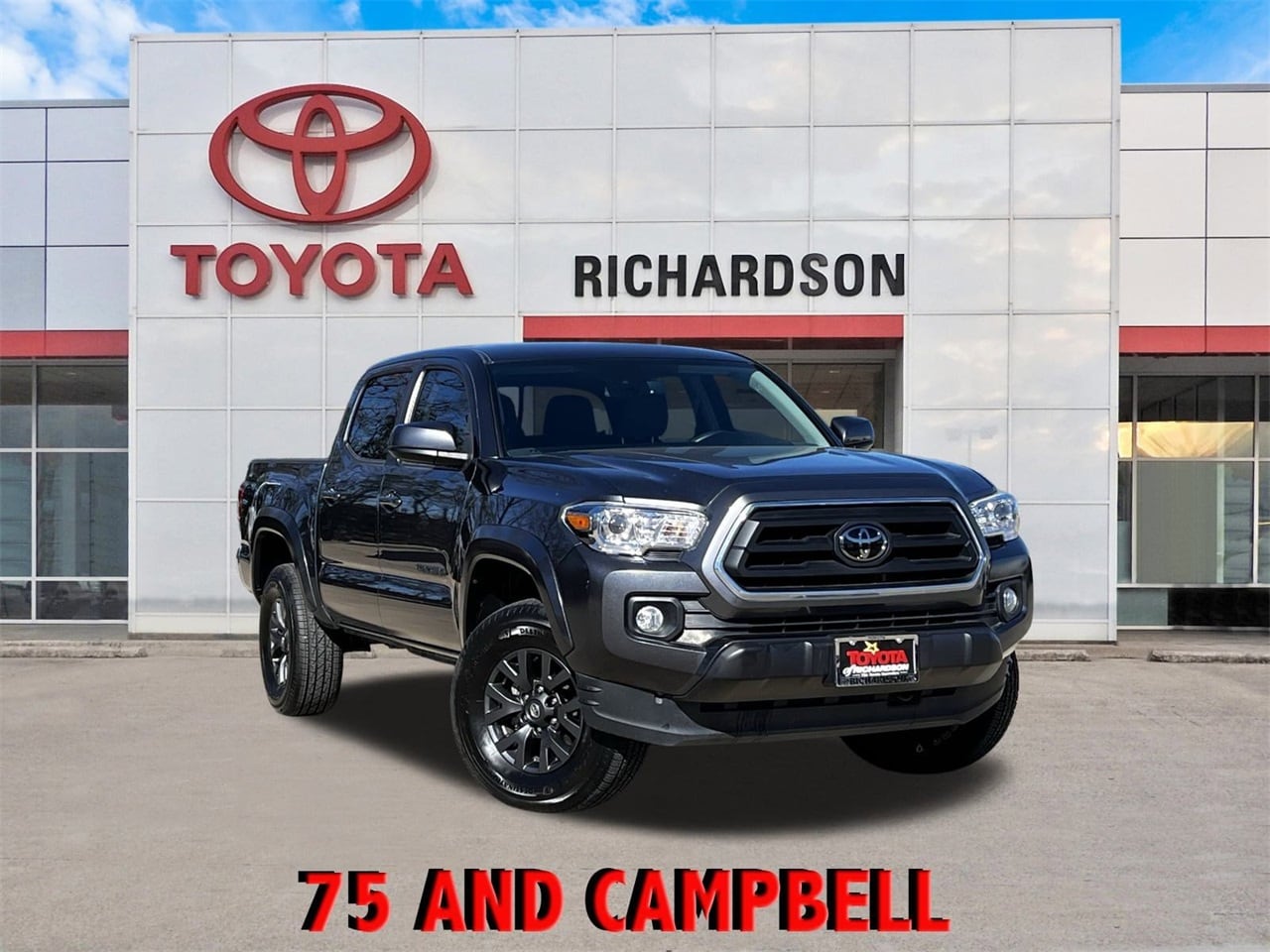 2023 Toyota Tacoma SR5's photo