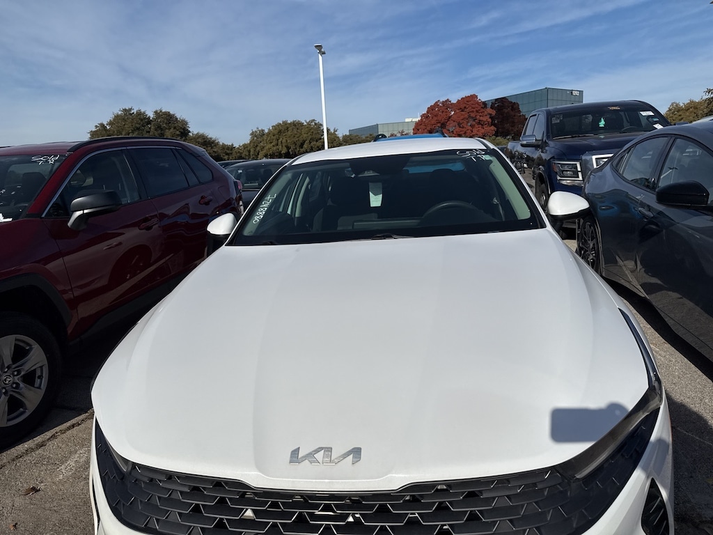 Used 2023 Kia K5 LXS w/Wheels: 16-Inch Gray Alloy Sedan