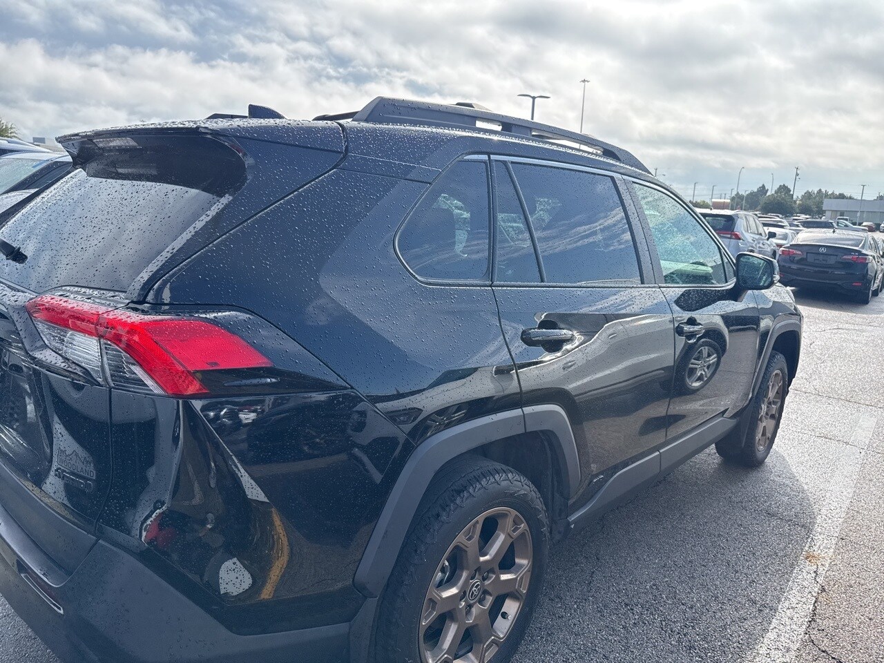 2024 Toyota RAV4 Hybrid photo 4
