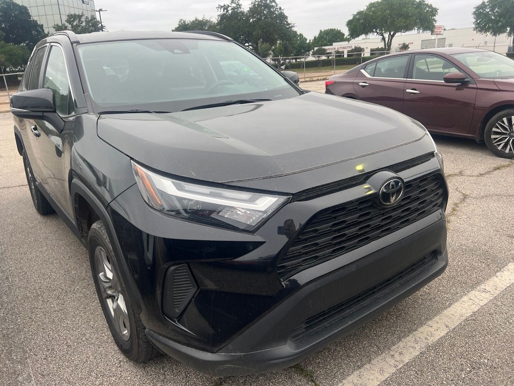 Used 2024 Toyota RAV4 XLE SUV