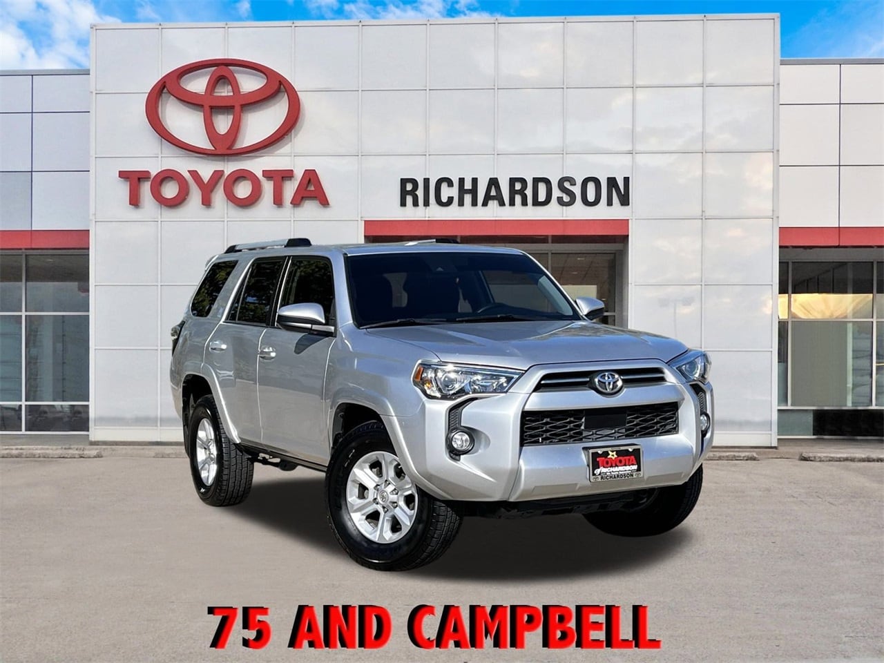 2020 Toyota 4Runner SR5's photo