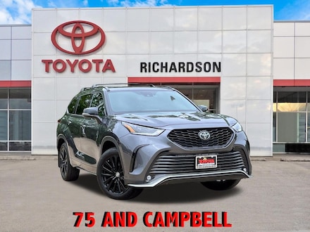 2025 Toyota Highlander XSE W/Sunroof/Leather/20-in Black Painted Alloy SUV