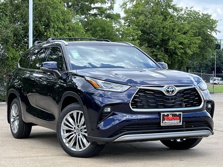 2026 Toyota Highlander Platinum SUV