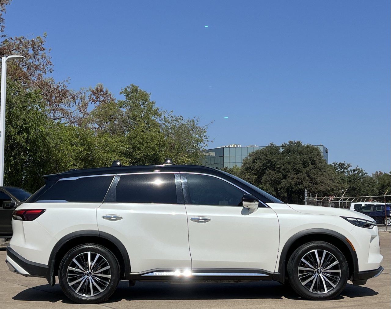 Used 2022 INFINITI QX60 Autograph w/Navi/HUD/Pano-Roof SUV