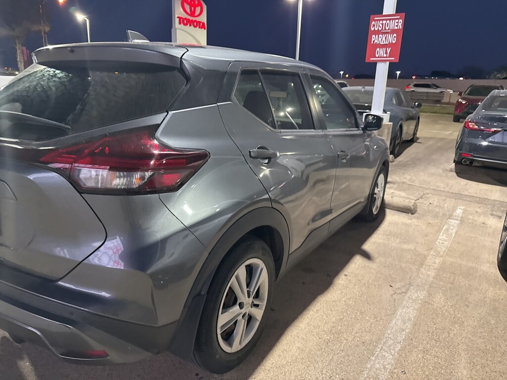 Used 2021 Nissan Kicks S SUV