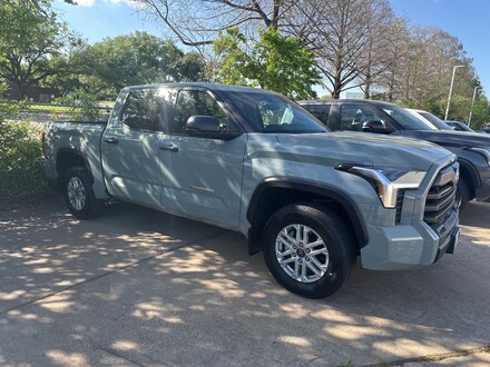 2025 Toyota Tundra SR5 Truck CrewMax