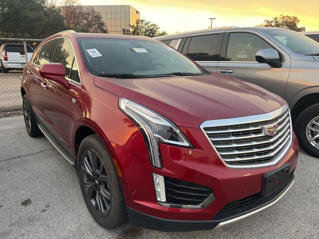 Used 2019 CADILLAC XT5 Platinum SUV
