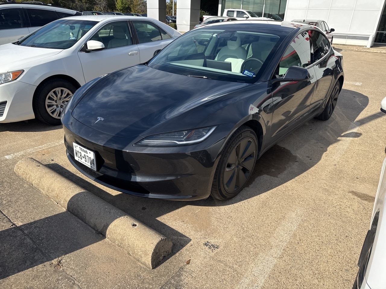 2025 Tesla Model 3 Performance's photo