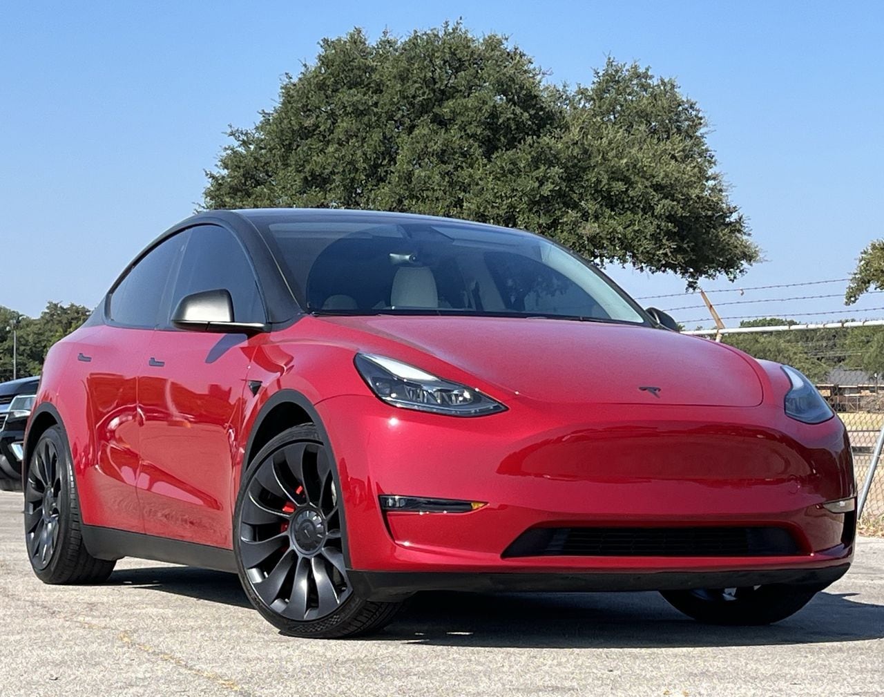 Used 2023 Tesla Model Y Performance with VIN 7SAYGDEF1PF662803 for sale in Richardson, TX