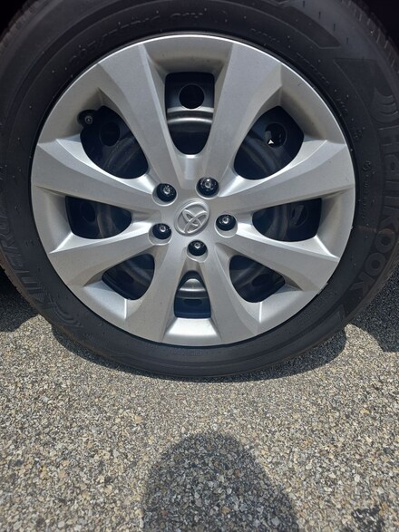 2026 Toyota Corolla LE w/8-Inch Toyota Audio Multimedia Sedan