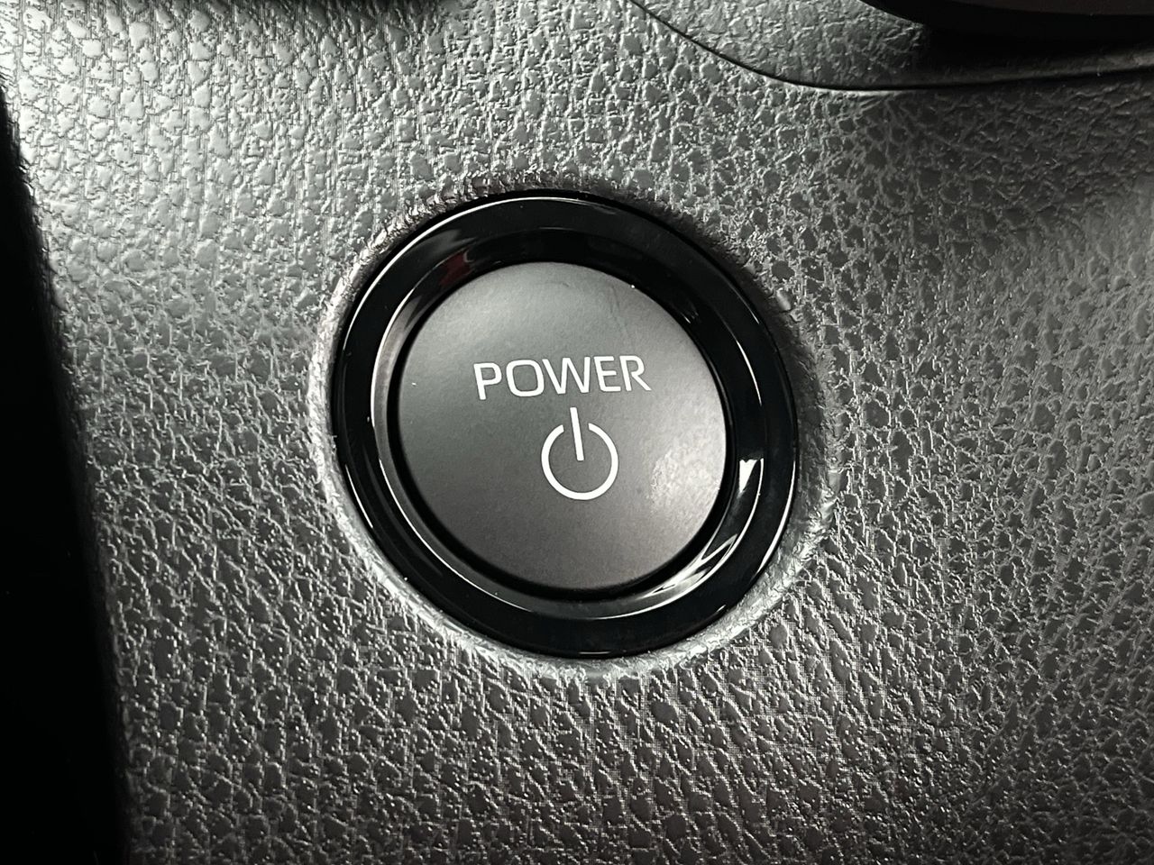 2026 Toyota Camry XSE - Photo 19