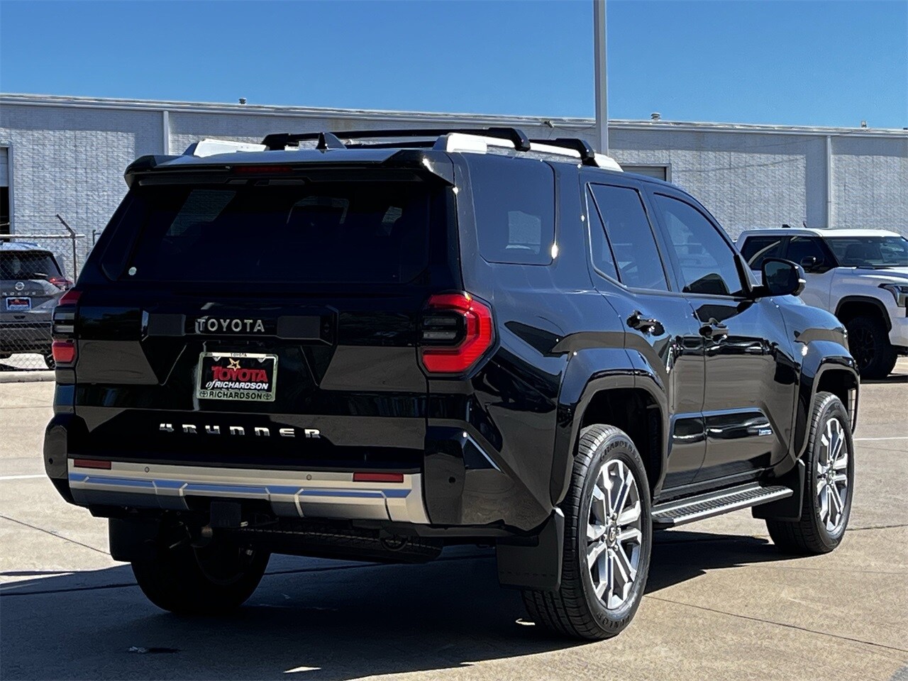 2025 Toyota 4Runner Limited photo 4