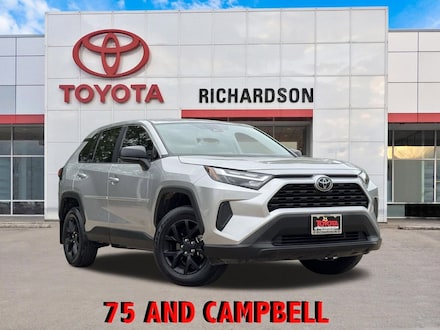2025 Toyota RAV4 LE w/Black-out Emblems /Black 17-in Wheels SUV