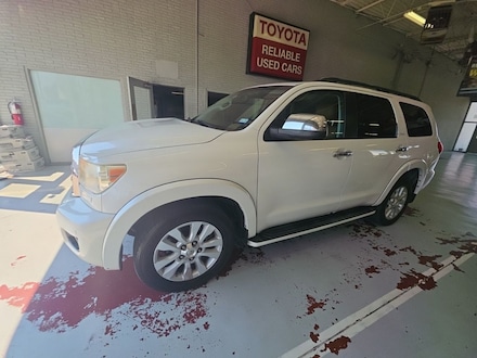 2016 Toyota Sequoia Platinum w/Navigation/Entertainment System SUV