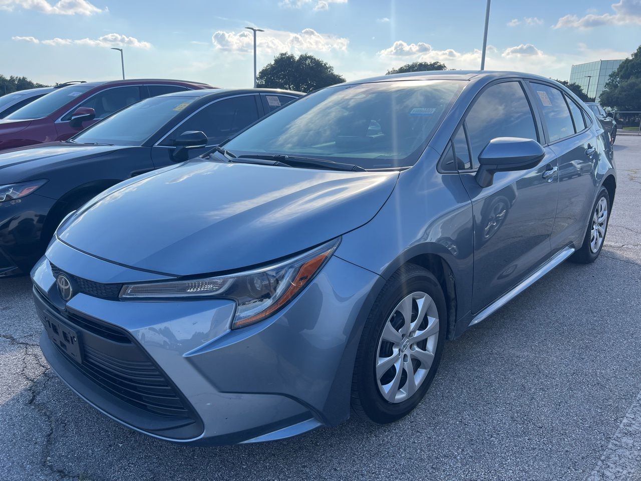 2025 Toyota Corolla LE CVT's photo