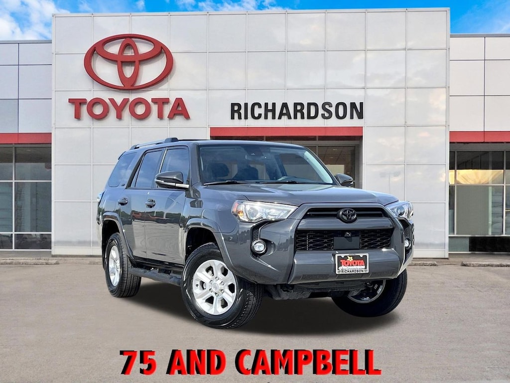 Used 2024 Toyota 4Runner SR5 Premium w/Third-Row/Navigation/Leather/Sunroof SUV