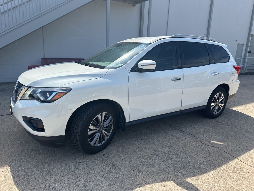 Used 2018 Nissan Pathfinder S w/18-in Machined Alloy w/Med Met Gray SUV