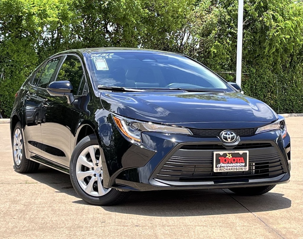 New 2026 Toyota Corolla LE Sedan