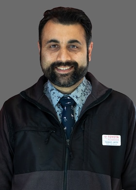 Staff member Fawad Jafri from ID_39ac47e5fe96