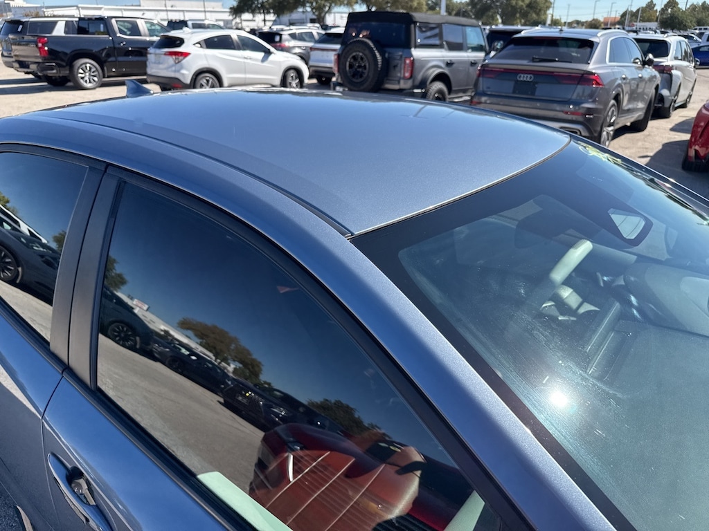 Used 2024 Toyota Corolla SE w/18-in Alloy w/Graphite-Colored Finish Sedan