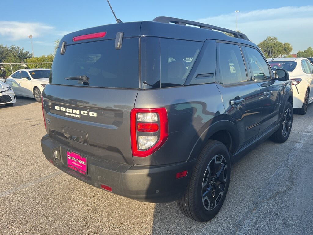 Used 2024 Ford Bronco Sport Outer Banks w/18 Ebony Black-Painted Alloy SUV