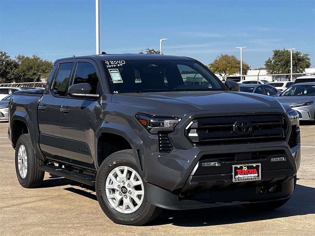 New 2025 Toyota Tacoma SR5 Truck Double Cab