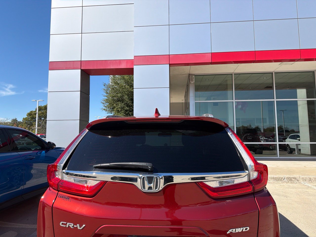 Used 2018 Honda CR-V Touring w/Navigation/Sunroof/Leather SUV