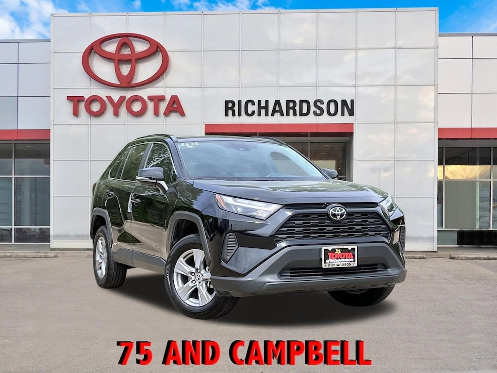 Used 2025 Toyota RAV4 Hybrid XLE w/Convenience Package SUV