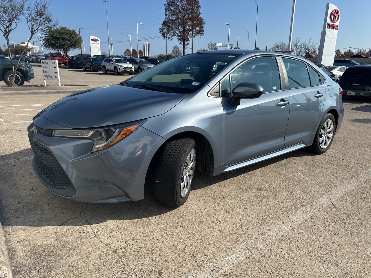 2022 Toyota Corolla LE