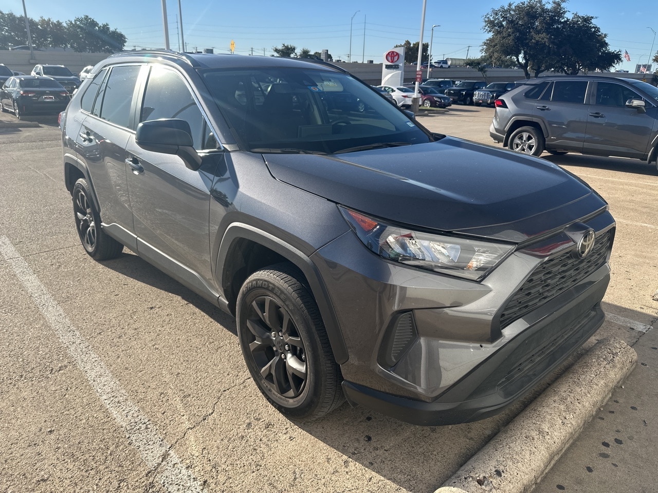 Used 2021 Toyota RAV4 LE with VIN 2T3H1RFV1MC163590 for sale in Northfield, Minnesota