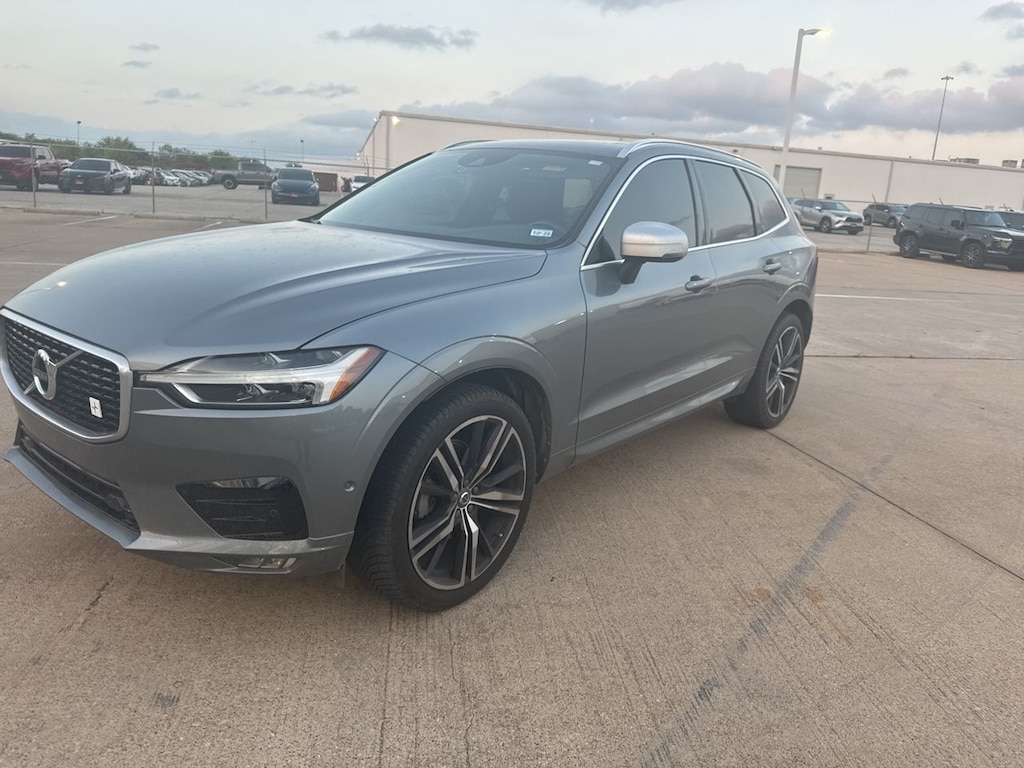 Used 2018 Volvo XC60 T5 R-Design SUV