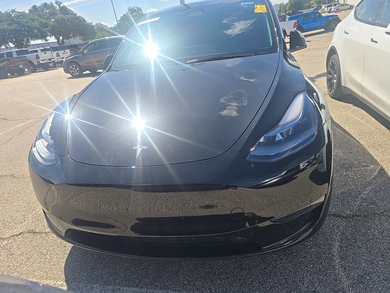 Used 2025 Tesla Model Y Long Range with VIN 7SAYGDEE1SA363549 for sale in Richardson, TX