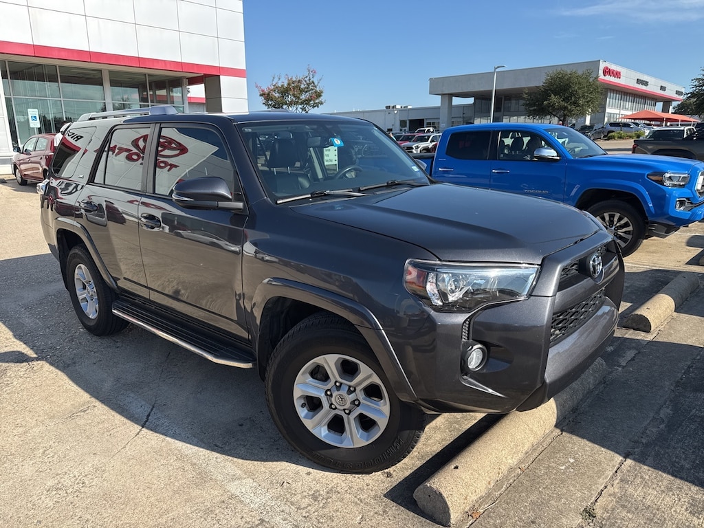 Used 2016 Toyota 4Runner SR5 Premium w/Softex Leather Trim SUV
