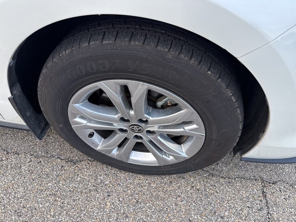 Used 2021 Toyota Sienna Platinum 7 Passenger Van