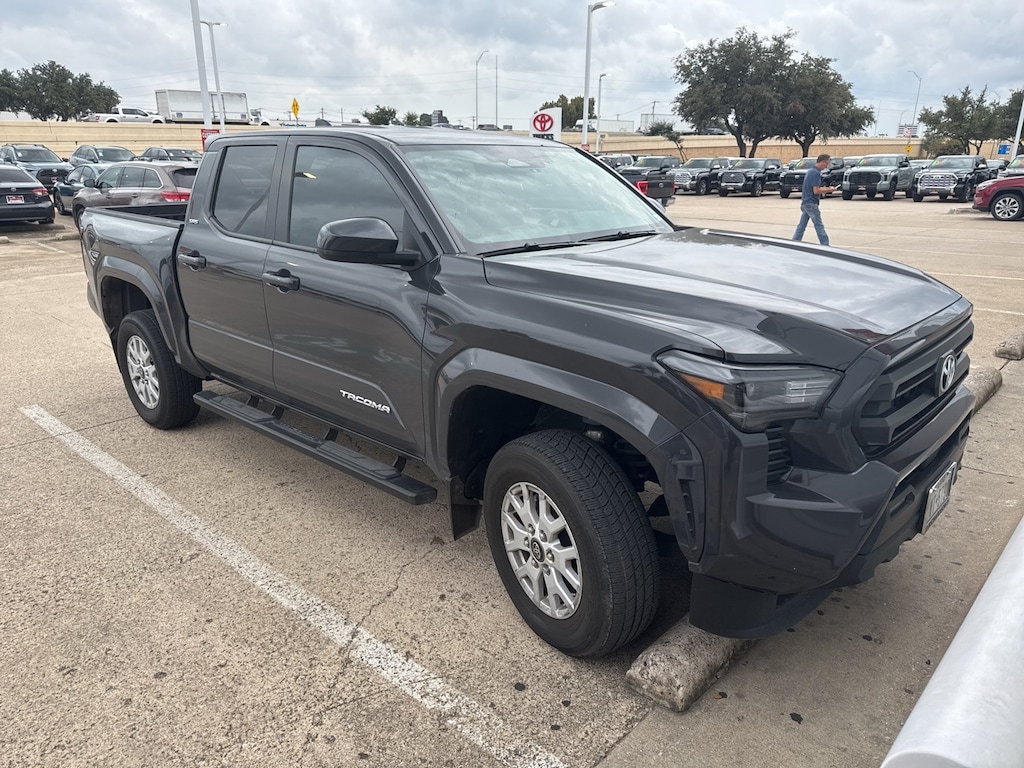 Used 2024 Toyota Tacoma SR5 w/17-in Styled Alloy/Deck Rail System Truck Double Cab
