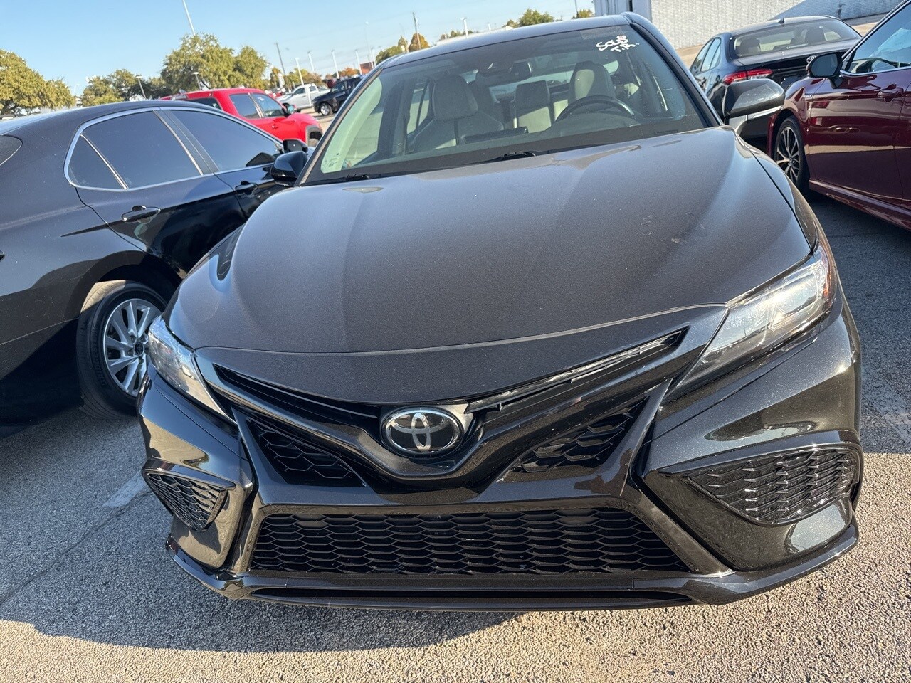 2023 Toyota Camry SE photo 2
