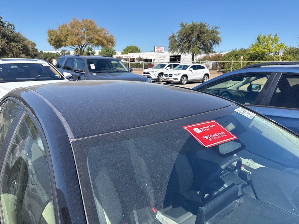 Used 2024 Toyota Corolla Hybrid LE w/8-in Toyota Audio Multimedia Sedan