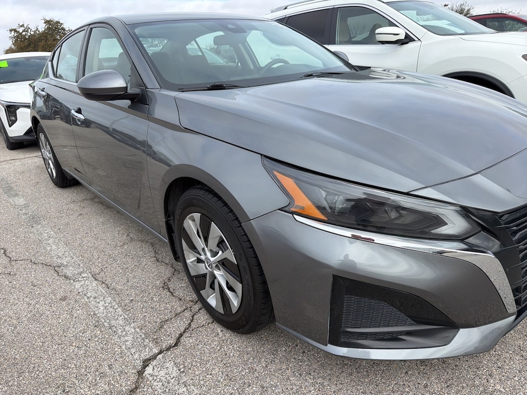 Used 2023 Nissan Altima 2.5 S w/Wheels: 16-Inch Steel w/Full Wheel Covers Sedan