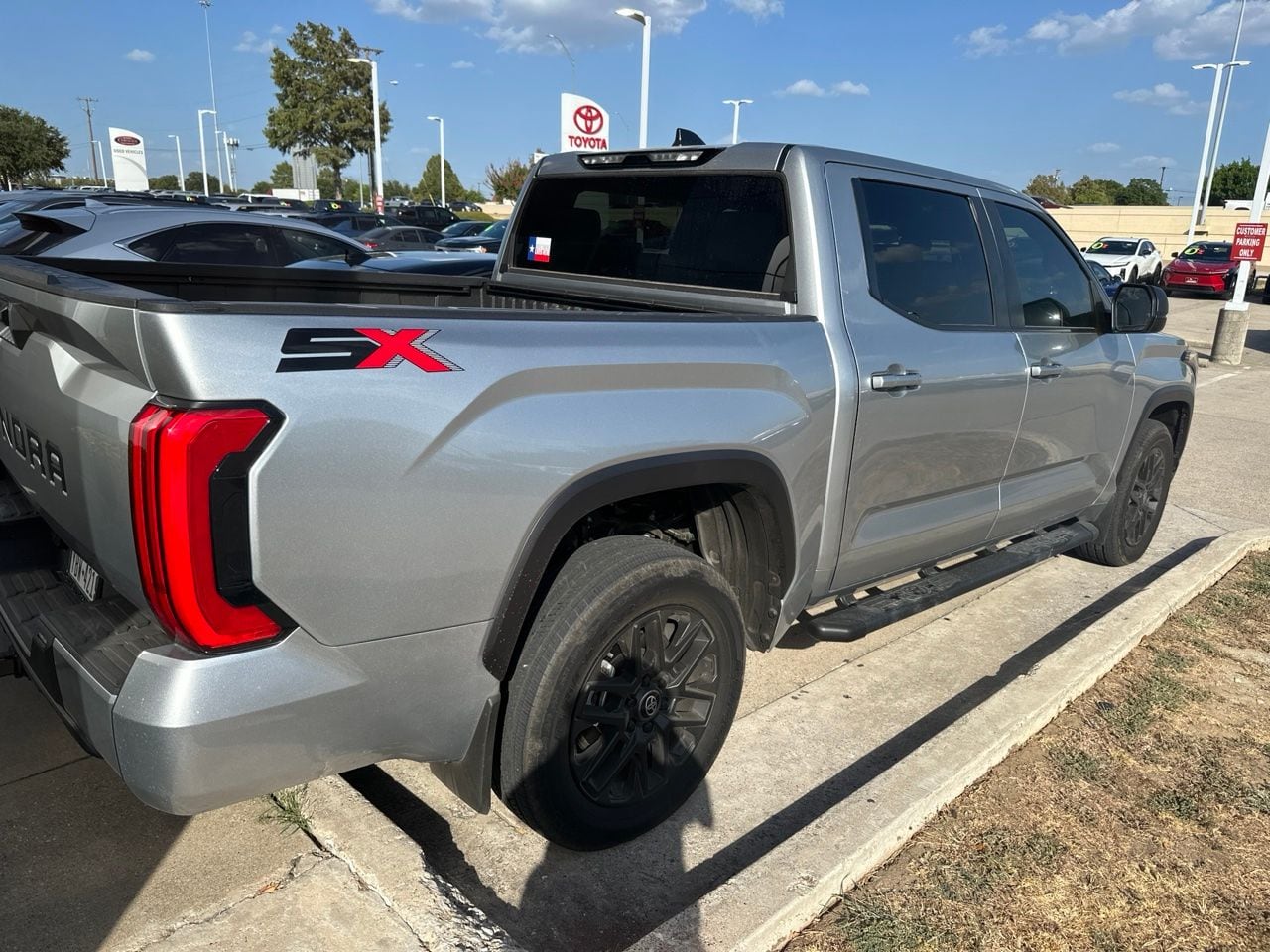 2026 Toyota Tundra SR5 - Photo 3