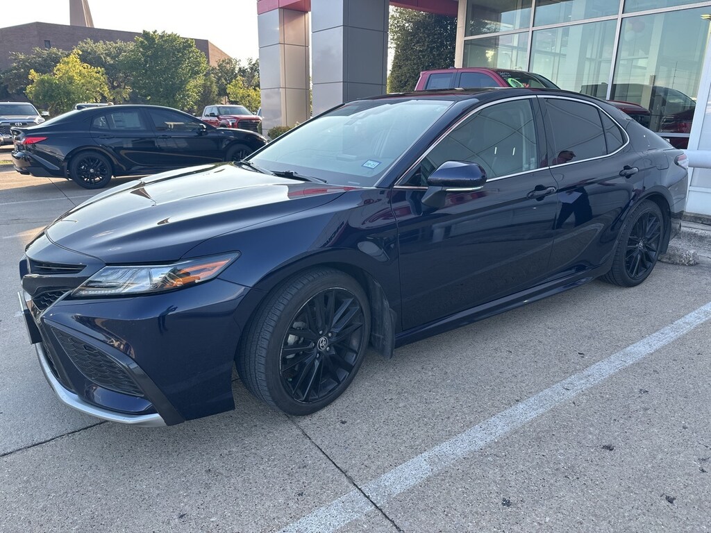 Used 2021 Toyota Camry XSE w/19-in Black Machined-Finish Alloy Sedan