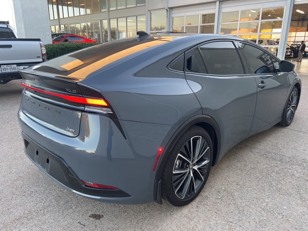 Used 2024 Toyota Prius XLE w/Panoramic Fixed Glass Roof Hatchback